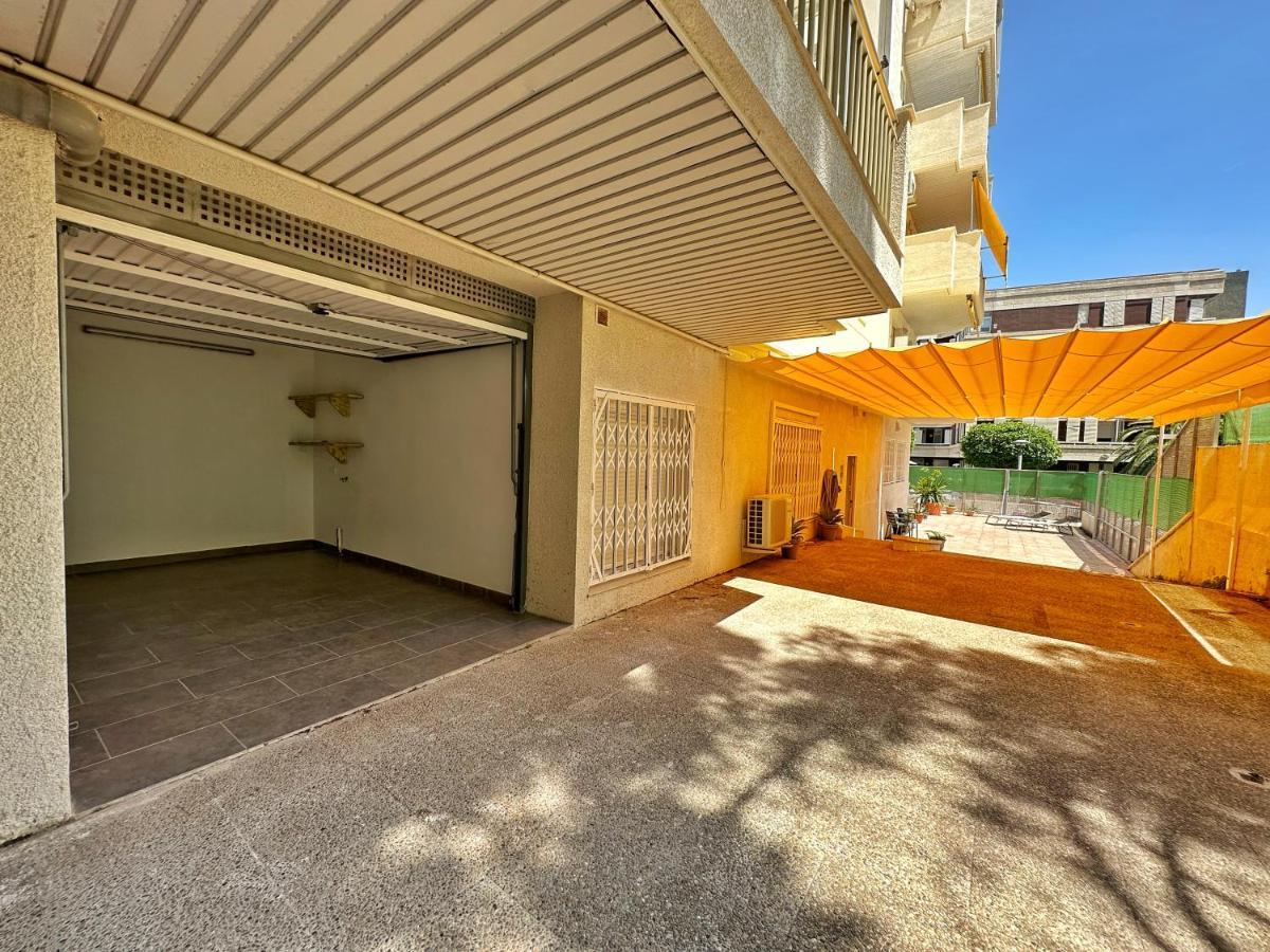 Domuum Holidays - Pino Alto Apartment ซาลอว์ ภายนอก รูปภาพ