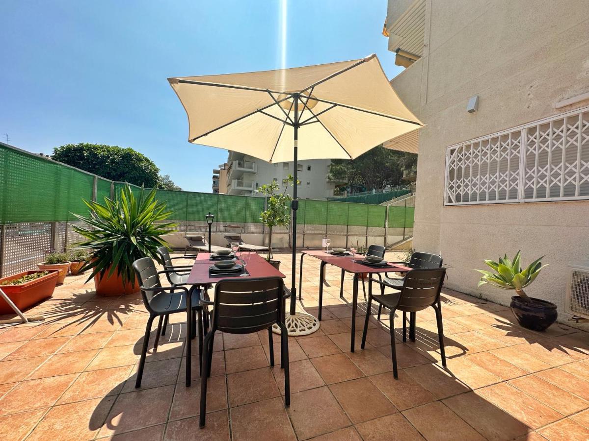 Domuum Holidays - Pino Alto Apartment ซาลอว์ ภายนอก รูปภาพ