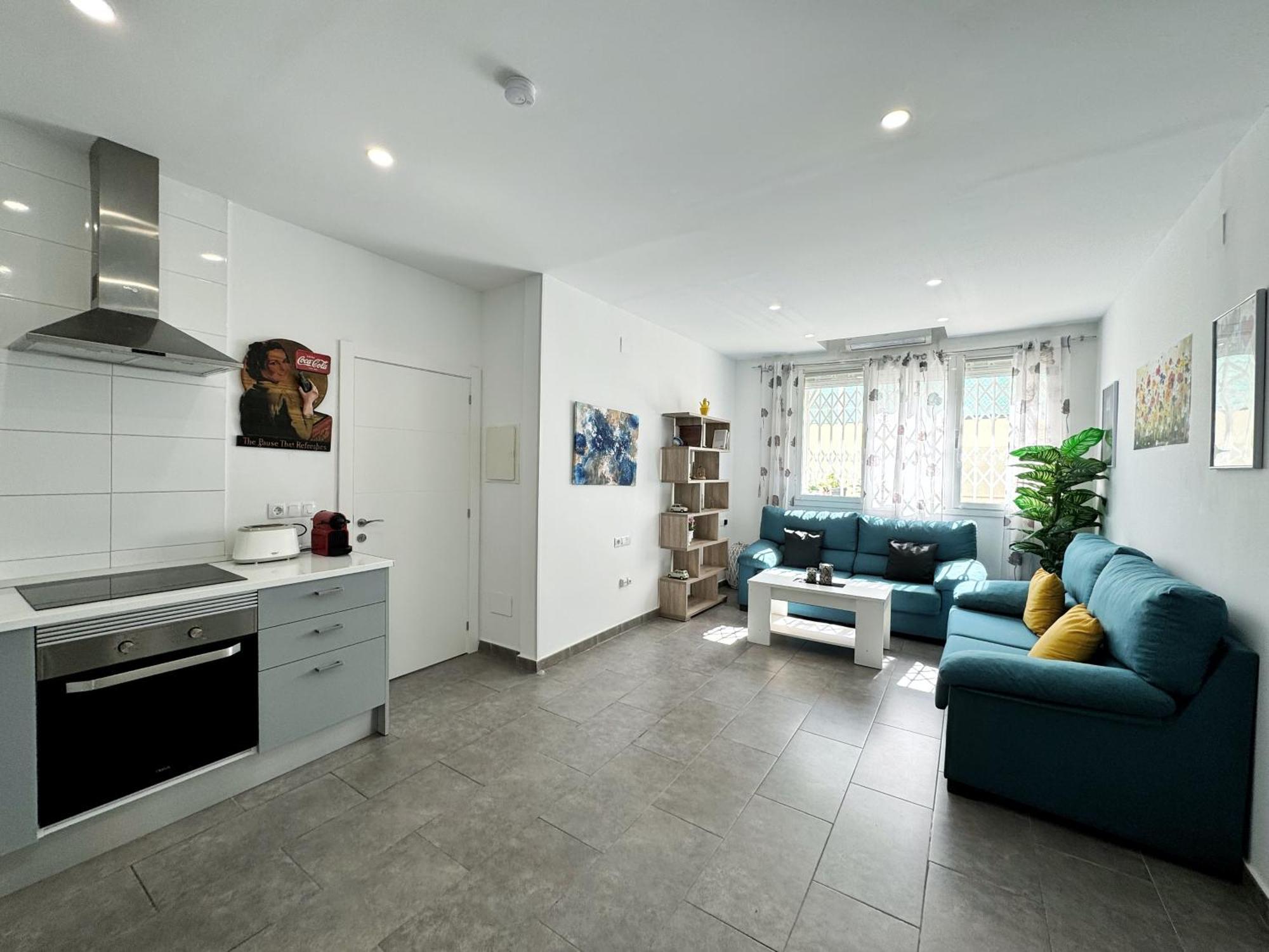 Domuum Holidays - Pino Alto Apartment ซาลอว์ ภายนอก รูปภาพ