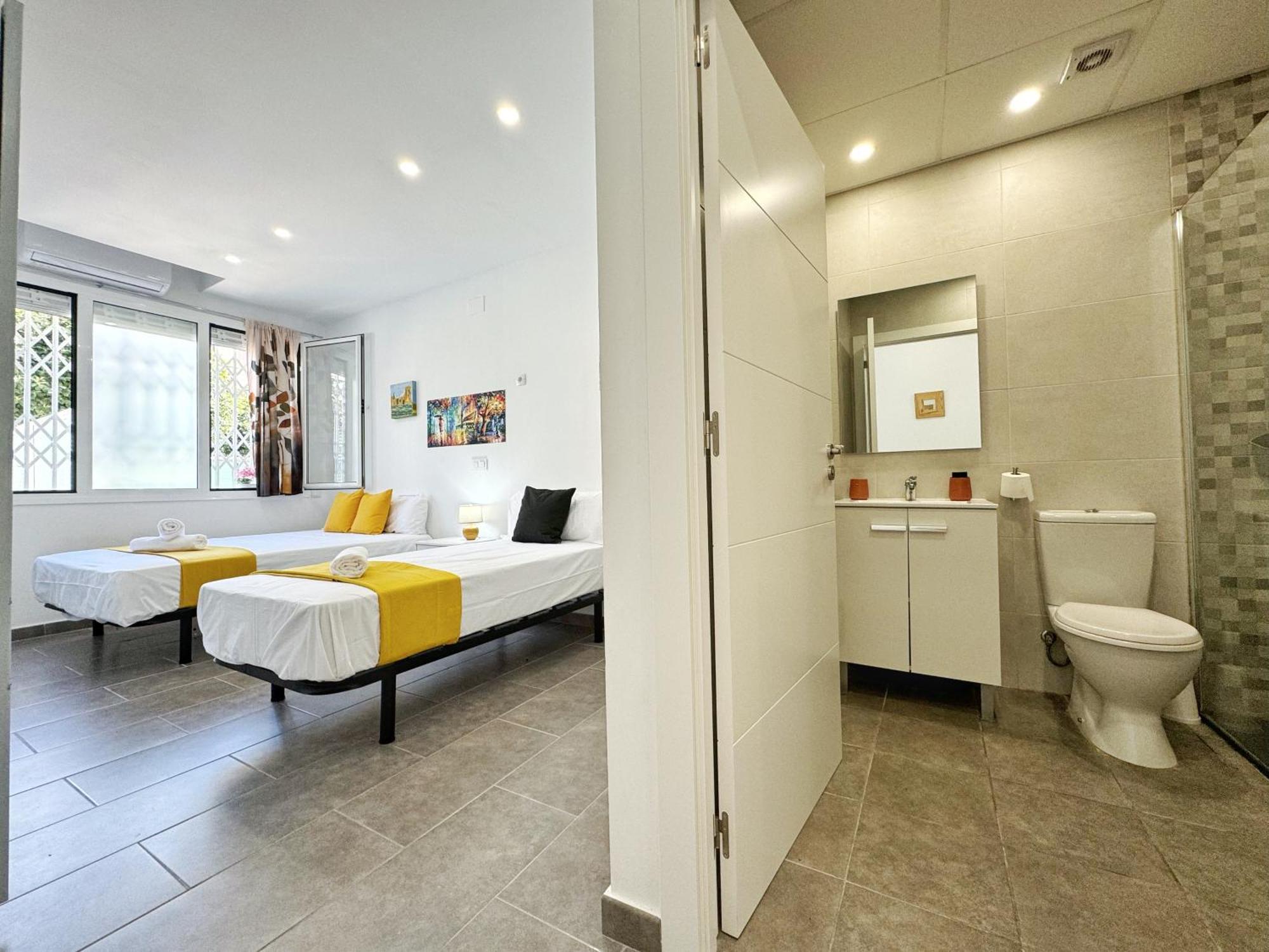 Domuum Holidays - Pino Alto Apartment ซาลอว์ ภายนอก รูปภาพ